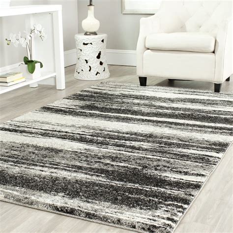 27 Surprisingly Attractive Rugs That You Can Get At Walmart