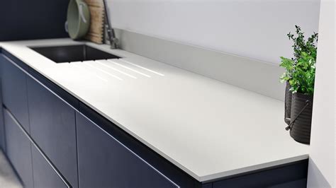 Compact Laminate Worktop Buying Guide | Buying Guides | Howdens