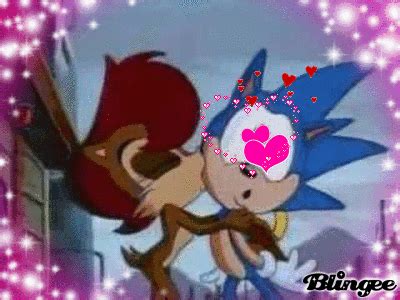 Sally Kisses Sonic Picture #132279334 | Blingee.com