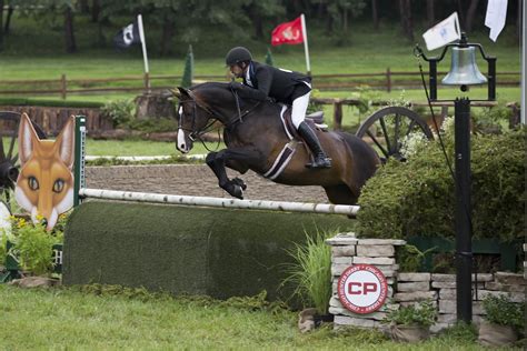 Chicago’s Doug Boyd Wins $5,000 USHJA National Hunter Derby at Chicago Hunter Derby