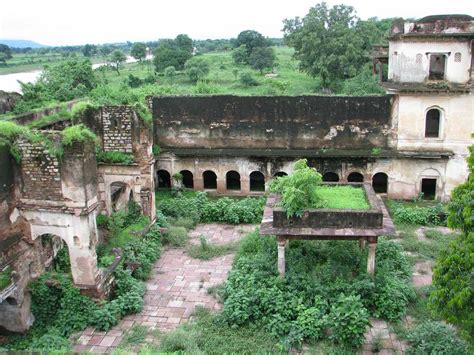 Madhavgarh Fort, Satna | History, Timings, How to Reach | Holidify