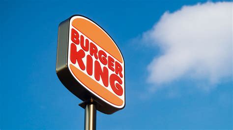 Burger King's New Logo Is a Blast From the Past | Muse by Clios