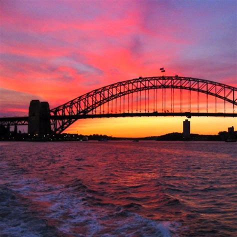 OMG!!! The beauty! Sydney Harbour Bridge at sunset Sidney Australia ...