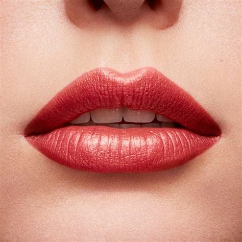 Lancôme L'Absolu Rouge Lipstick Cream 4,2 ml - 06 Rose Nu
