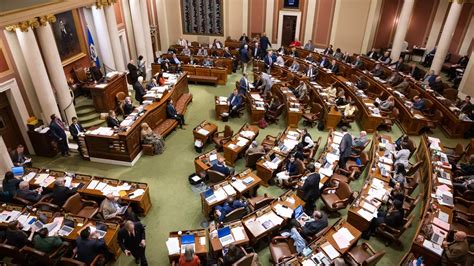 Minnesota Legislature passes $72 billion budget; ends session | MPR News