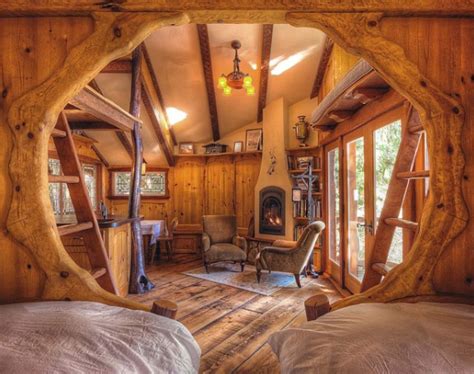 7 Tiny Cabin Homes That Are Perfect For Winter Hibernation | Apartment ...