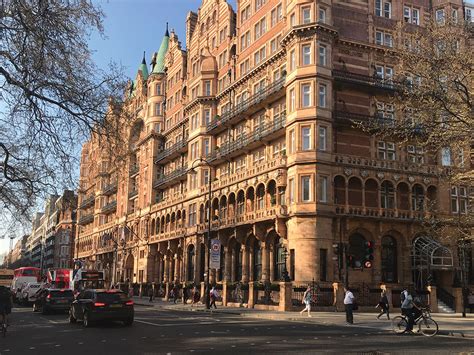 Russell Hotel, London — Darwen Terracotta and Faience