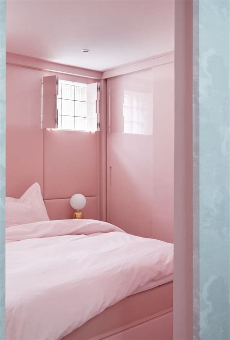 Inside this Helsinki Apartment, it’s Summer All Year Long | Camera colori pastello, Stanza rosa ...