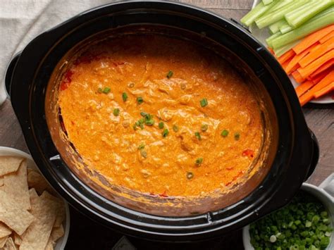 11 Super Bowl party foods you can make in a slow cooker