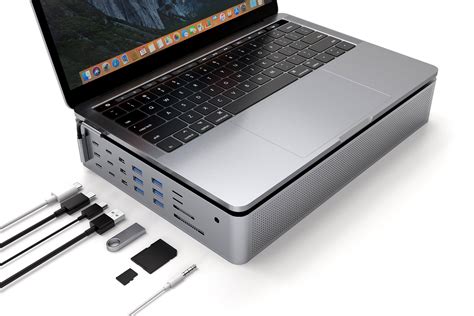 This Overkill USB-C Hub for MacBook Pro Owners Features Everything, Even a Floppy Drive, but It ...