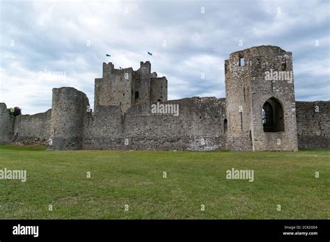 Medieval castle in Trim, County Meath, Ireland Stock Photo - Alamy