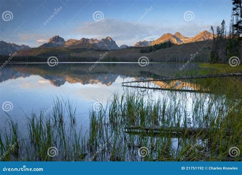 Mountain Lake Sunrise with Reflection Stock Photo - Image of nature, clouds: 21751192