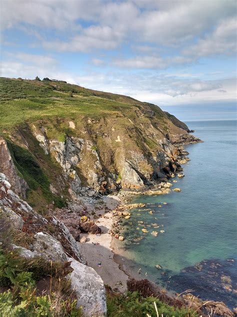 A tiny hidden beach - Howth, Ireland : r/natureporn