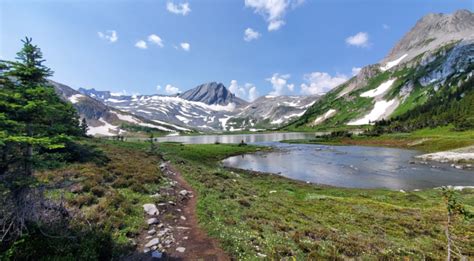 Great Divide Trail - Backpacking Routes