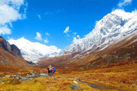 Hiking in Sikkim 2023 | Trekking in Sikkim India - Shikhar travels