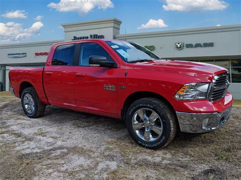 New 2019 RAM 1500 Classic Big Horn Crew Cab in Tampa #S563789 | Jerry ...