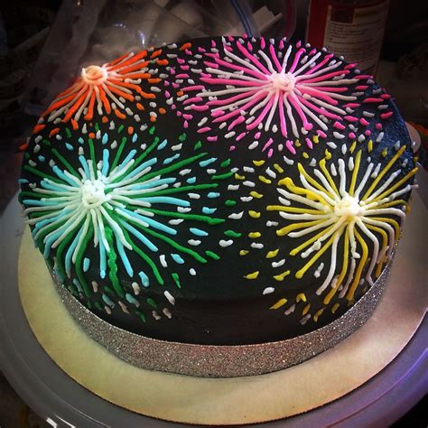 Fireworks cake | Fireworks cake, Cake decorating, Themed cakes