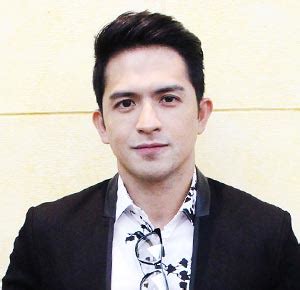 Dennis Trillo receives Dekada Award at the 30th PMPC Star Awards for ...