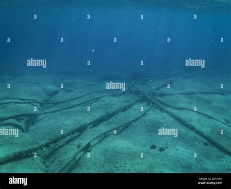 Underwater Cables High Resolution Stock Photography and Images - Alamy