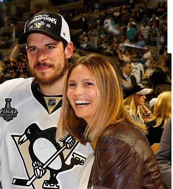 Kathy Leutner NHL Sidney Crosby's Hot Girlfriend (Photos, Bio, Wiki)