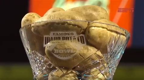 famous-idaho-potato-bowl-trophy – The Optimistic Conservative