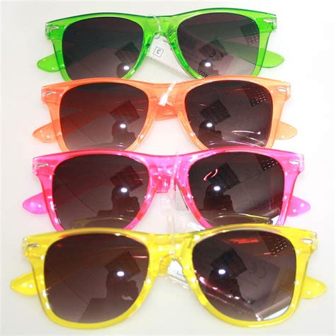 Sunglasses colored frame Ray Ban style (A40201) Sunglasses - Rigeshop