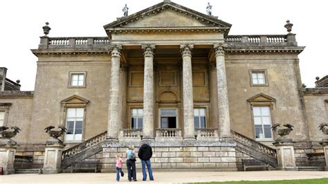 Castles and forts in Wiltshire | National Trust