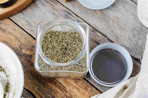 How to Make Your Own Herbes de Provence Blend