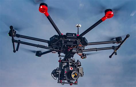 DJI Matrice 600 (M600) Review – Features, Price and Pros & Cons – Outstanding Drone