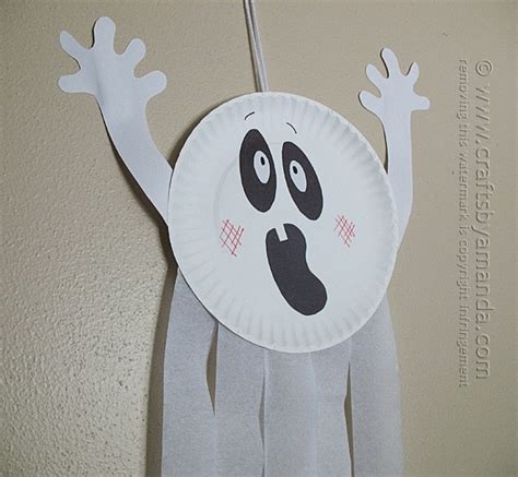 Paper Plate Ghost - Crafts by Amanda