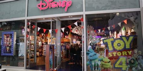 The First-Ever Disney Store Is Officially Closing - Inside the Magic