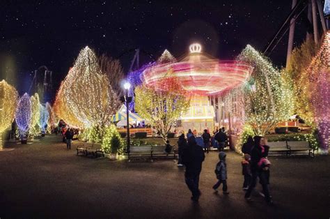 Christmas comes to Hersheypark : Park World Online – Theme Park, Amusement Park and Attractions ...