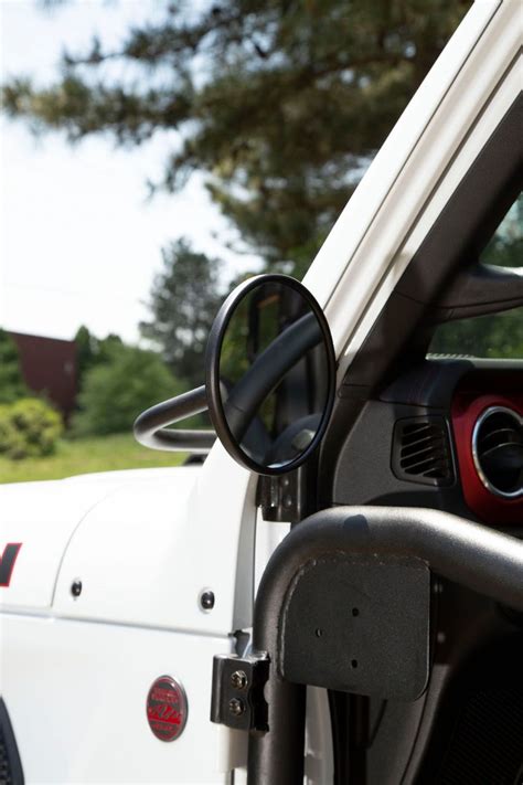 Jeep JL doorless side-view mirrors - S3 Magazine