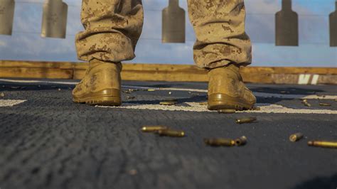 Battalion landing team Marines conduct weapons training at sea > United States Marine Corps ...