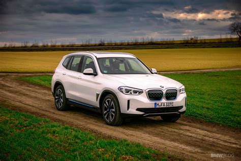 Video: BMW iX3 performs better than rivals in range test