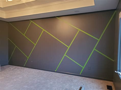 Updating a Bedroom with a Geometric Accent Wall! – simplify the chaos