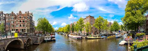 The canals of Amsterdam | Discover Holland