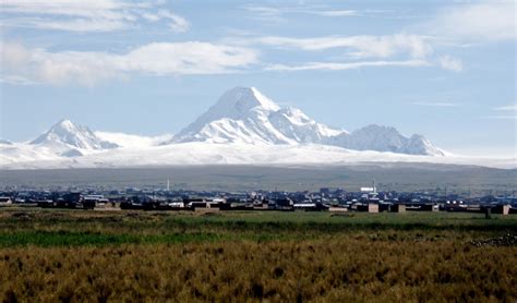 File:Altiplano de La Paz Bolivia.jpg - Wikimedia Commons