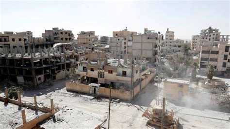 Raqqa streets still strewn with bodies after US-backed liberation - but West nowhere to be seen ...