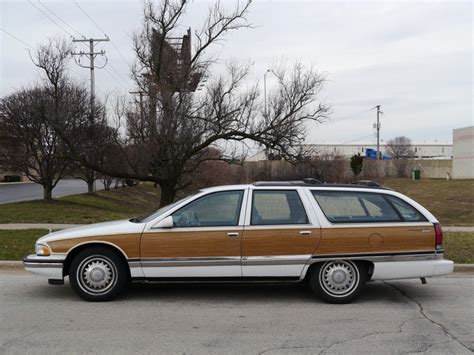 1996 Buick Roadmaster | Midwest Car Exchange