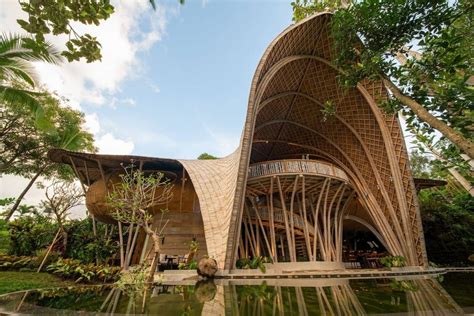 How the tropical architecture handles the tropical climate - Tropitecture