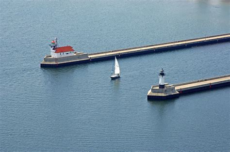 Duluth Harbor North Breakwater Lighthouse in Duluth, MN, United States ...