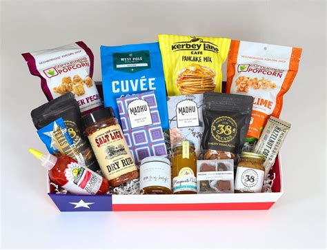 Because everything in Texas is bigger! The extra large Texas gift basket is curated the finest ...