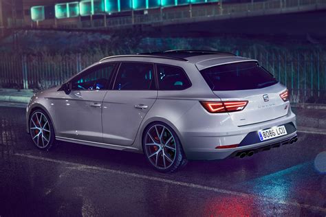 New SEAT Leon ST Cupra Carbon Edition unveiled | Auto Express