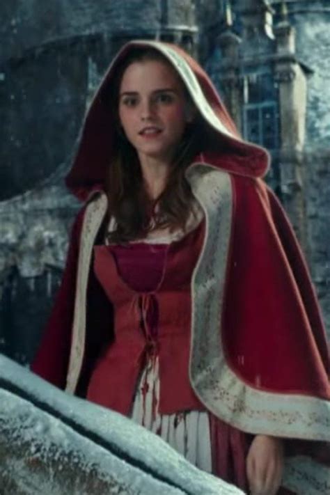 You Won't Be Able to Stop Watching the Snow Ball Fight Scene in Beauty and the Beast | Emma ...