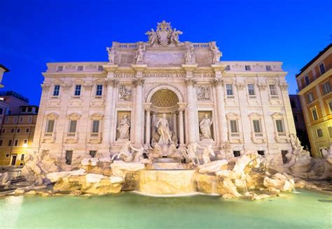 Trevi fountain at night stock photo. Image of bernini - 138907368