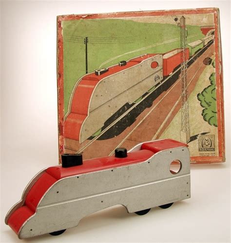 Art Deco Locomotive | Model Trains (Locomotives) | hobbyDB