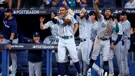 Seattle Mariners evening home games to start earlier in 2023