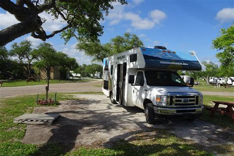 ANCIENT OAKS RV PARK - Campground Reviews (Rockport, TX)