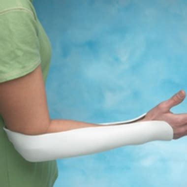 Sugar-Tong Precut Splint | North Coast Medical